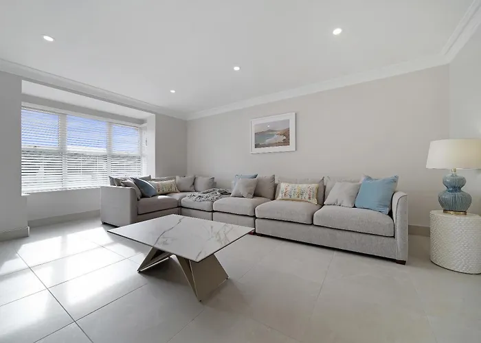 بيت للعطل 3 Main Street داونيغس